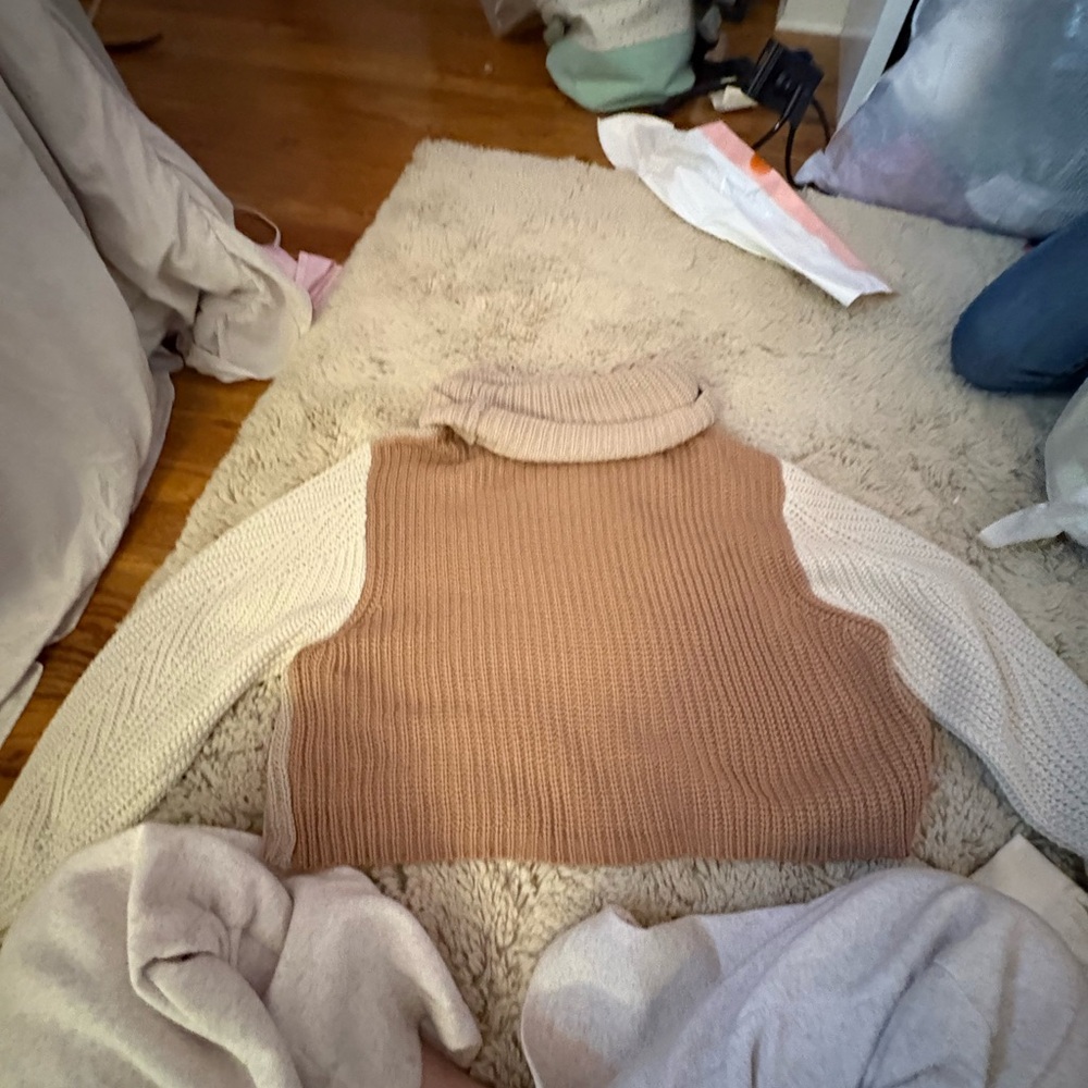 Elegant Tan and Cream Turtleneck Sweater